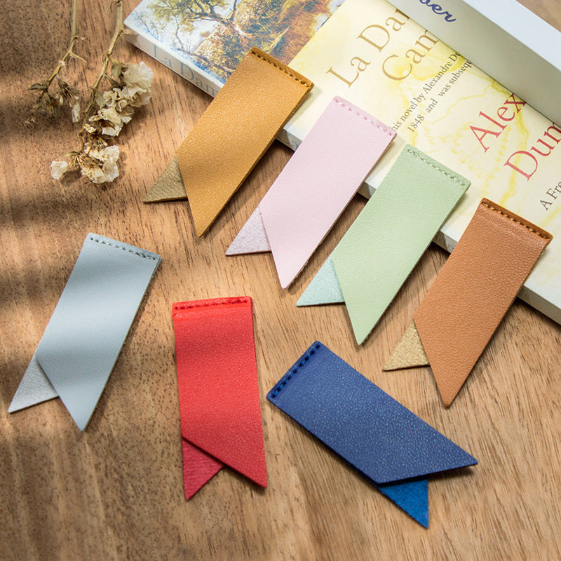 Wholesale Handmade Leather Label Notepad Label Reading Book Cute Literary Bookmark